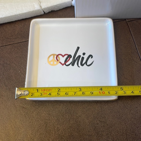 NIB Chicos Peace Love Chic trinket tray - Picture 2 of 4